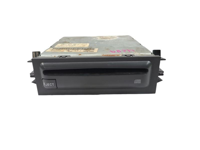 Audio Equipment Radio CD Player Remote Single Disc Fits 96-05 ASTRO 59