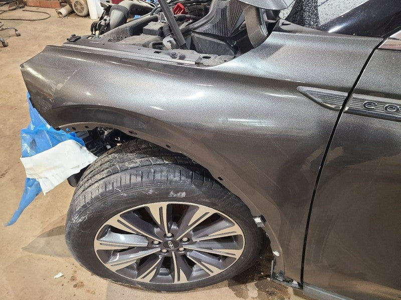 Driver Left Fender Without Plug-in Hybrid Fits 20-25 CORSAIR 661530