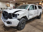 Passenger Side RH TACOMA    2020 Headlight 539568