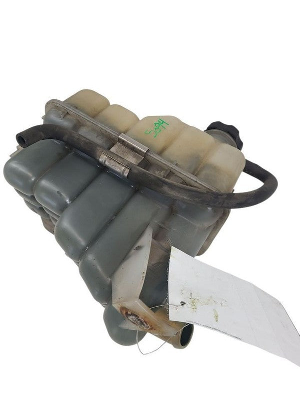 Coolant Reservoir Classic Style Fits 01-07 SIERRA 2500 PICKUP 633584