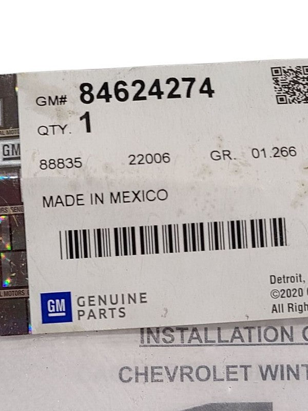 Grille Bar Design Black Surround Opt WN5 Fits 20-21 EQUINOX 627537