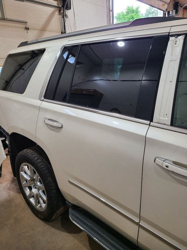 Passenger Rear Side Door Privacy Tint Opt Ako Fits 15-20 TAHOE 669654