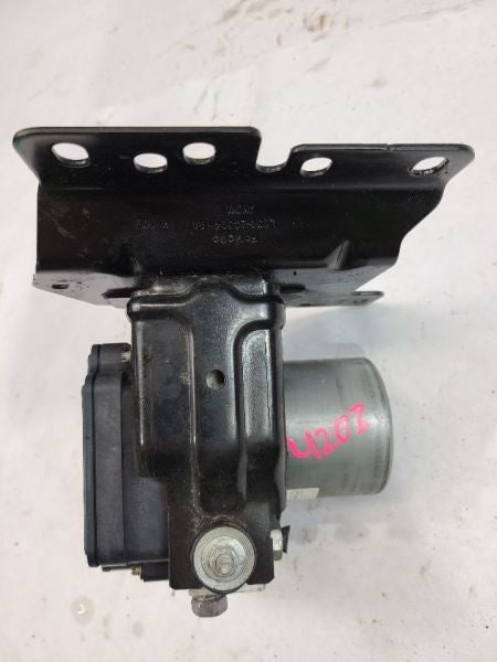 Anti-Lock Brake Part Assembly Fits 20 FORD F250SD PICKUP 539872