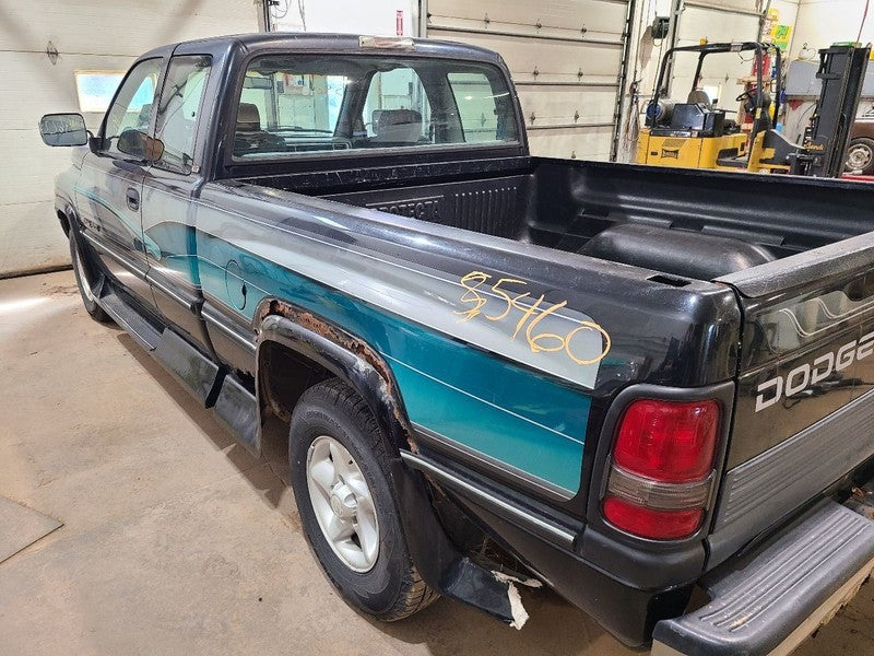 Hood Fits 94-02 DODGE 2500 PICKUP 662833