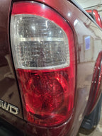 Passenger Tail Light With Crew Cab 4 Door Fits 05-06 TUNDRA 624964