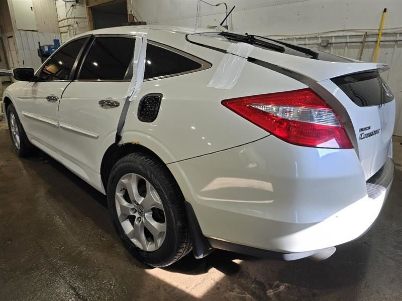 Info-GPS-TV Screen Display Dash Upper Fits 10-12 CROSSTOUR 574514 3981