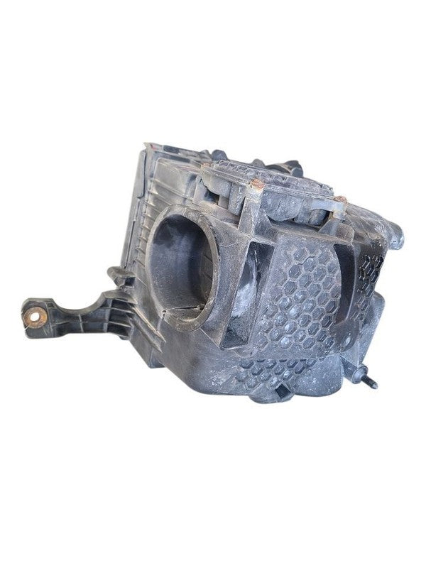 Air Cleaner 6.7L Fits 13-18 DODGE 2500 PICKUP 670402