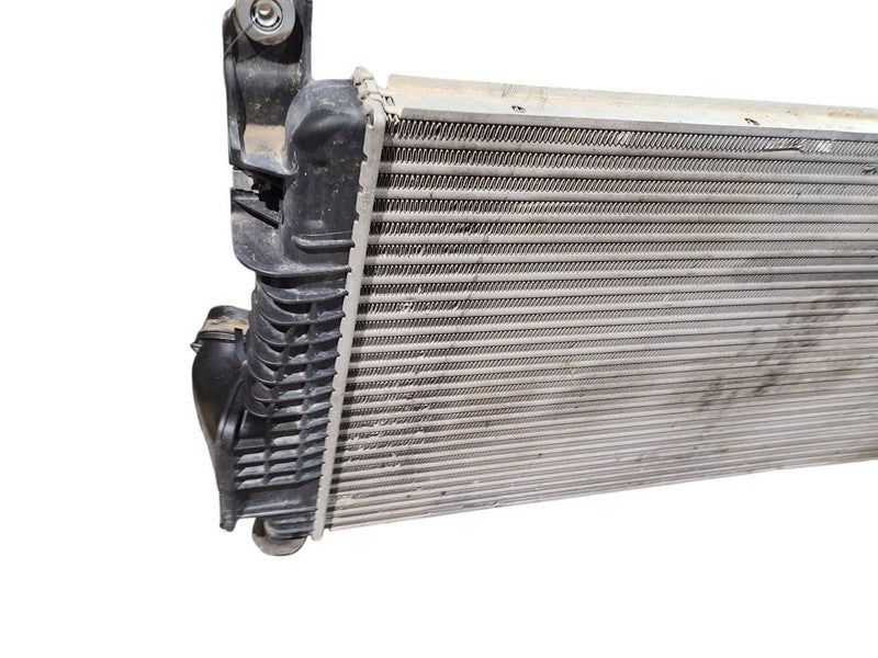 Radiator Fits 06-10 SIERRA 2500 PICKUP 646685