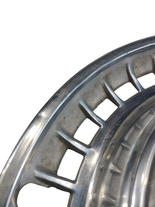 Wheel Cover HubCap Fits 72-76 DART 668179