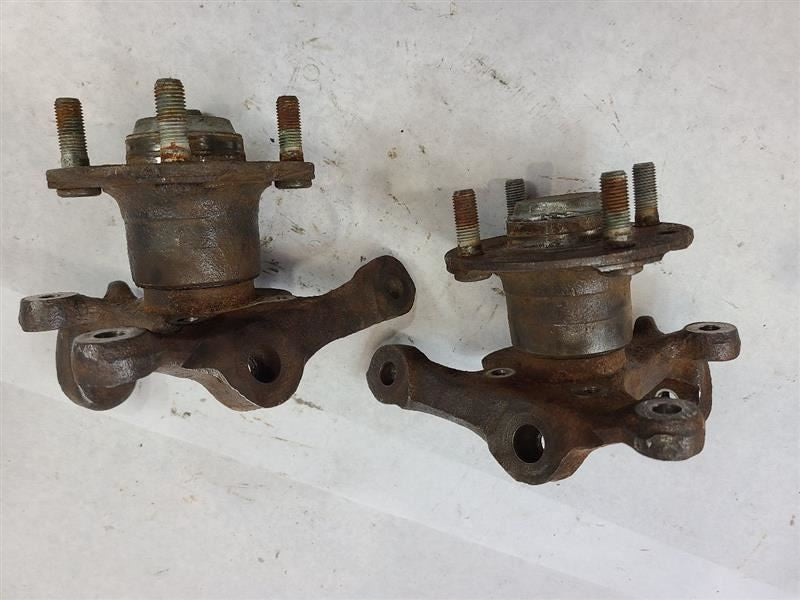 Driver Front Spindle/Knuckle Without ABS Fits 99-05 MAZDA MX-5 MIATA 5
