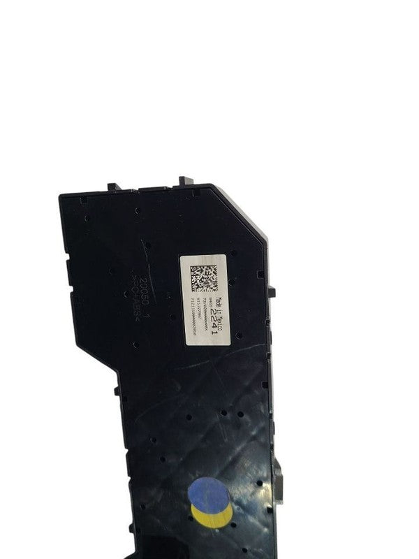Temperature Control CJ2 Opt KA1 Fits 20-23 SILVERADO 1500 PICKUP 63043