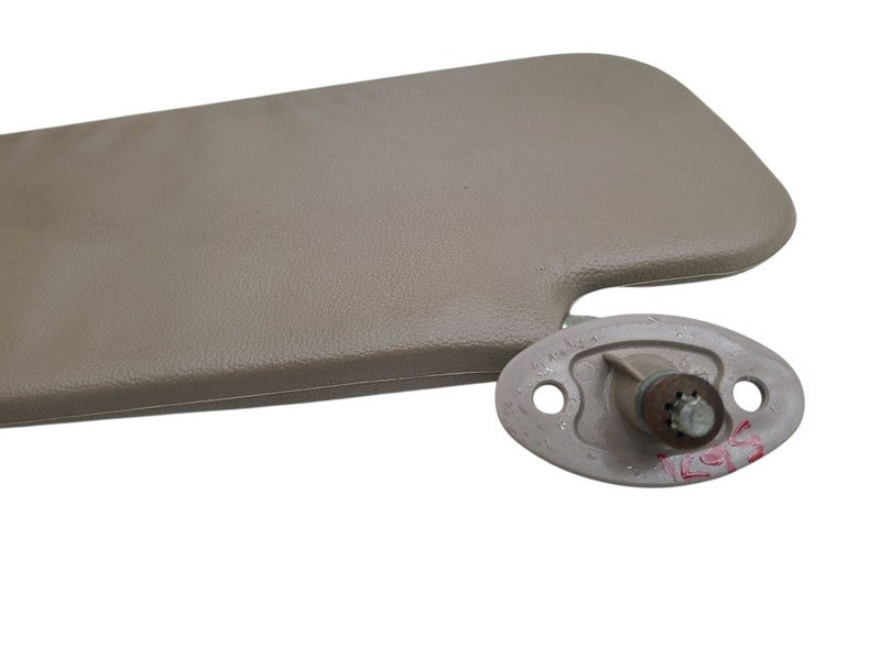 T100      1996 Sun Visor 676244