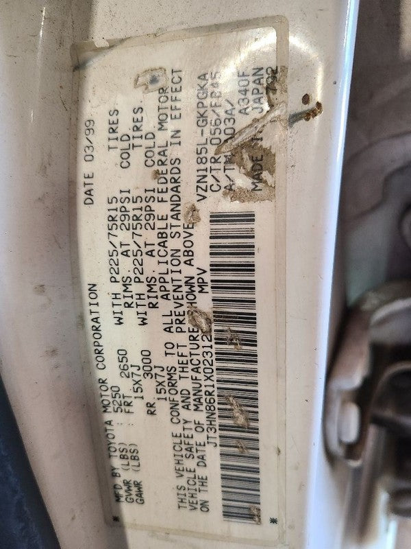 4 RUNNER  1999 Fuel Filler Door 675305