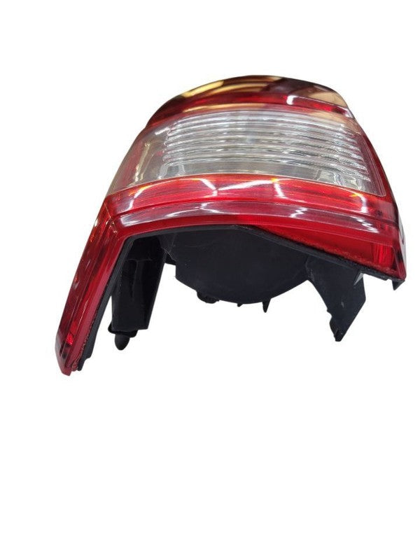 Driver Tail Light Without Bezel Trim Clear Lens Fits 16-17 TACOMA 6723