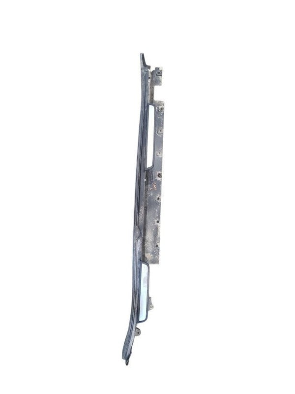 COUNTRYMA 2019 Rocker Panel Moulding 674684