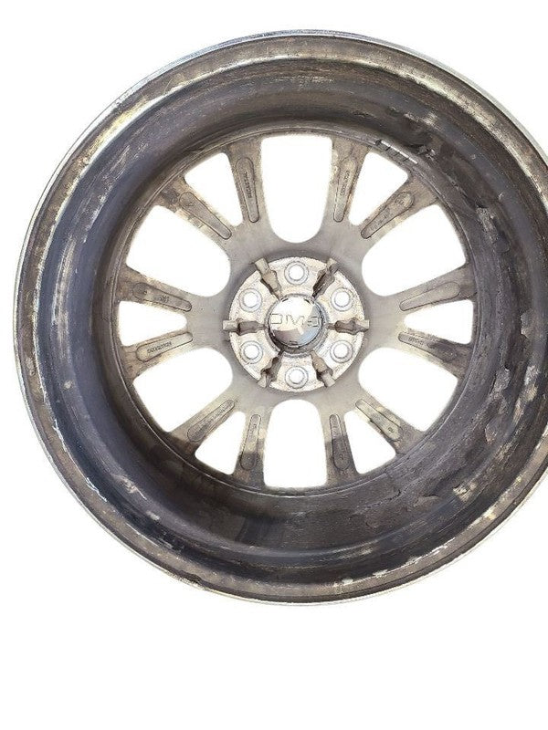 YUKONXL15 2014 Rare 22" 6 V Spoke Wheel 88967764    R639585