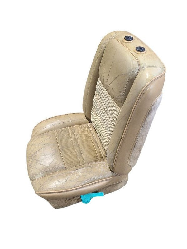 GRAND-WAG 1987 Front Seat 653636