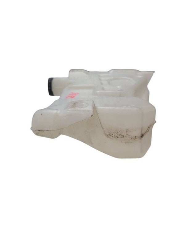 Wash Reservoir Classic Style VIN 8 Or 9 Fits 19-22 SIERRA 1500 PICKUP 
