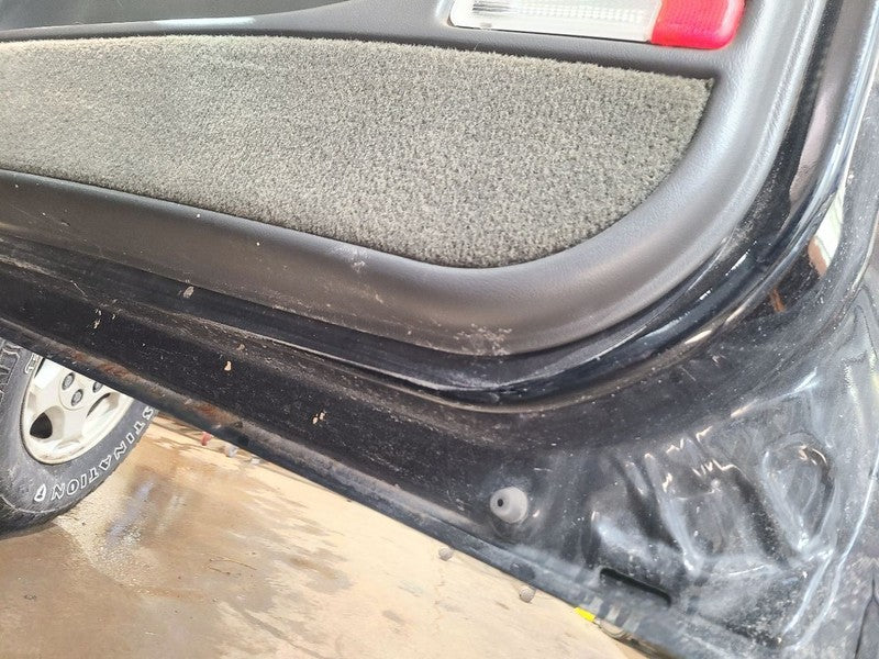 Passenger Front Door Classic Style Fits 99-07 SIERRA 1500 PICKUP 65656