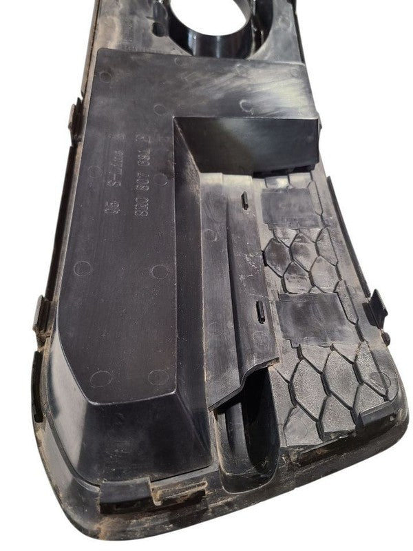 Driver Grille Lower One Piece Bumper Assembly Outer Fits 09-12 AUDI Q5