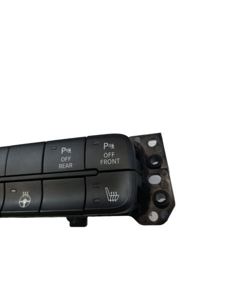 RAM1500   2014 Dash/Interior/Seat Switch 579929