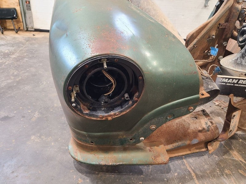 BUICK     1951 Fender 656412
