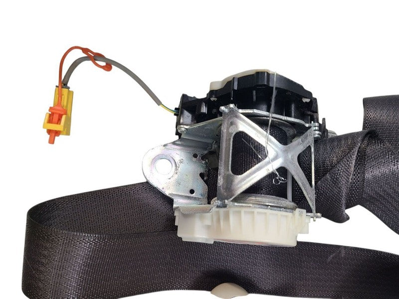ESCALAESV 2010 Seat Belt Rear 645251