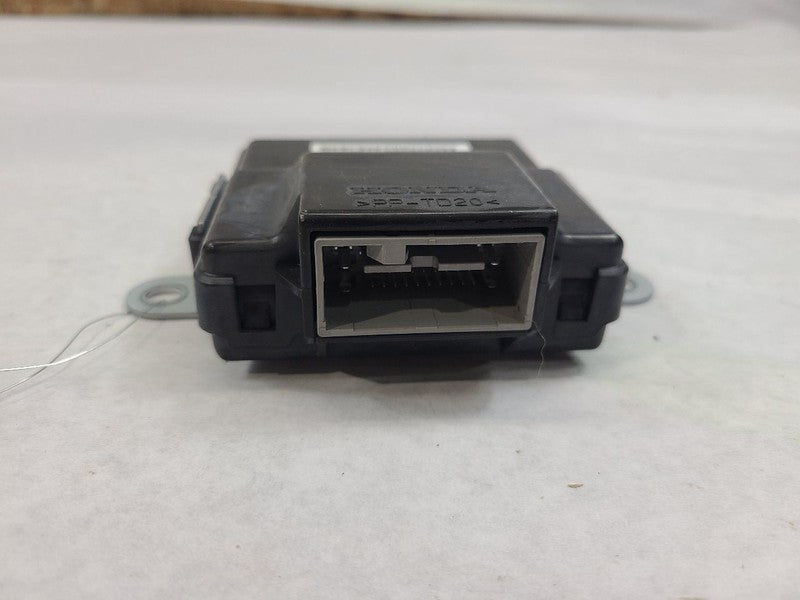 Chassis ECM Traction Control Variable Torque Management Fits 16-19 PIL