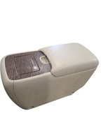 QX80      2015 Console Front 654162