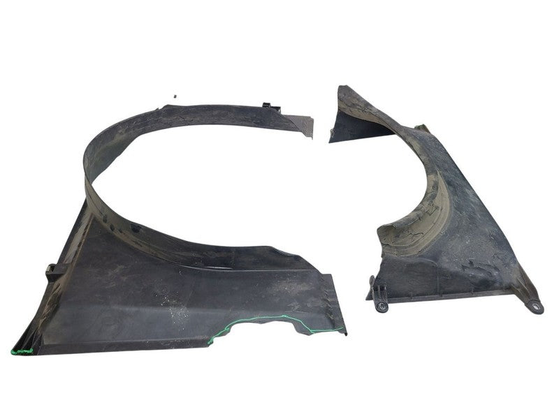 RAM3500   2023 Radiator Shroud 677926