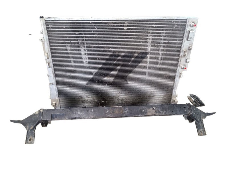 Radiator Fits 08-10 FORD F250SD PICKUP 664687