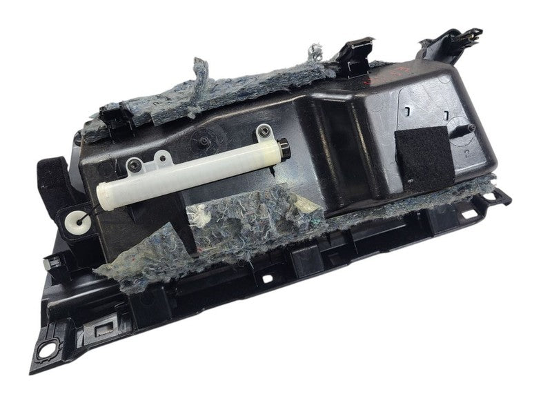 GIULIA    2019 Glove Box 612934
