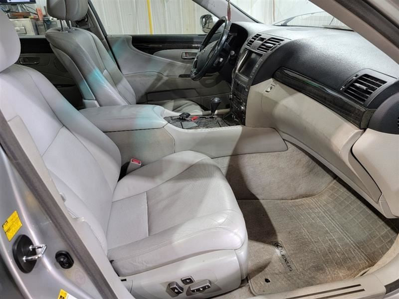 Seat Belt Front Bucket Passenger Retractor Fits 07-09 LEXUS LS460 5609