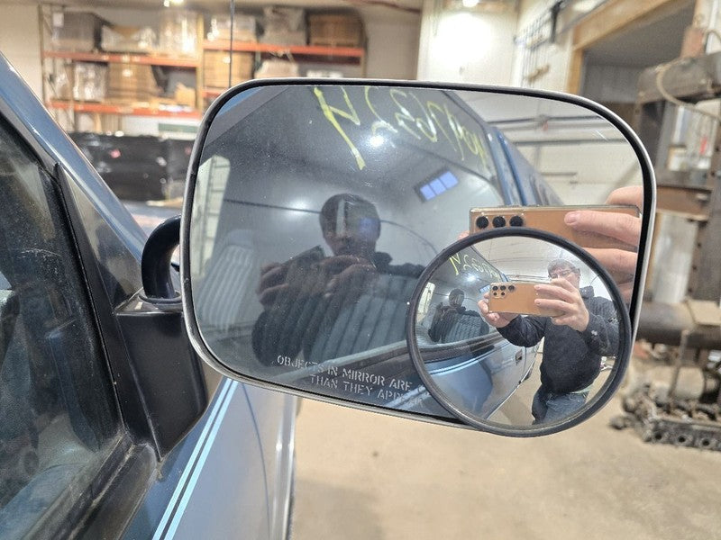 Passenger Side View Mirror Manual Fits 88-00 CHEVROLET 2500 PICKUP 612