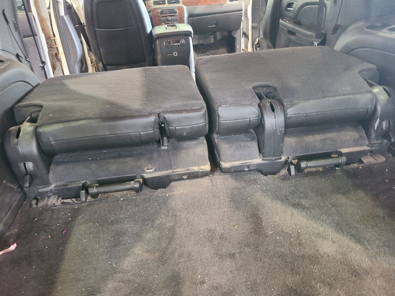 SUBURBN15 2008 Third Seat Station Wagon  Van 671112