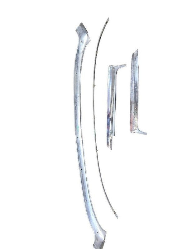 DART      1963 Windshield Frame        671238