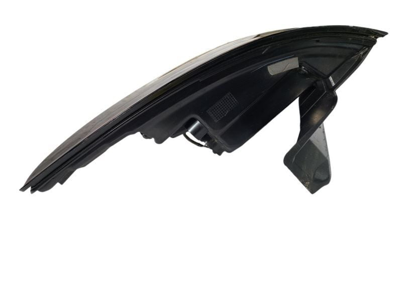 TUCSON    2022 LED Passenger Side, Quarter Mounted Tail Light 580894