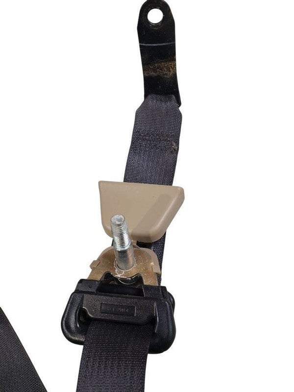 H3        2006 Seat Belt Rear 645021