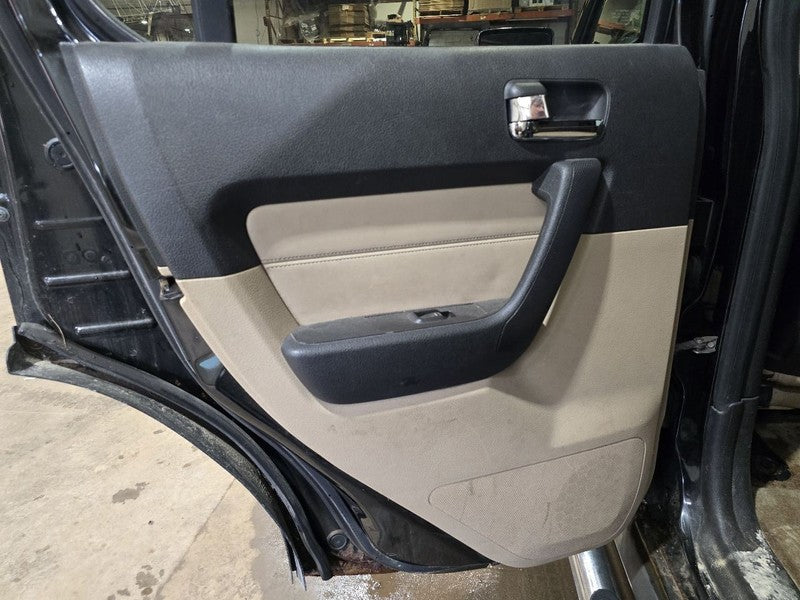 H3        2006 Door Trim Panel Rear 645014
