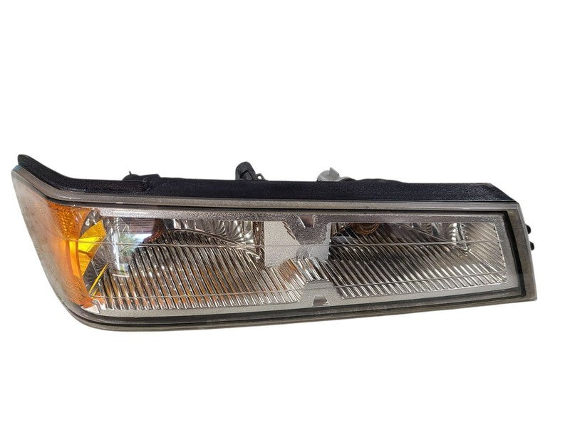 Passenger Corner/Park Light Park Lamp-turn Signal Fits 05-08 COLORADO 
