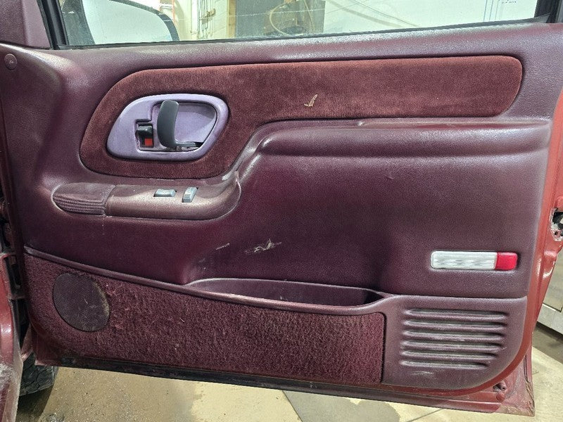 Front Passenger Door Trim Panel Fits 1995 GMC 2500 PICKUP 625166