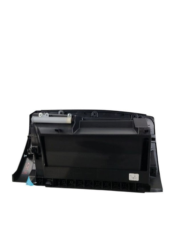 SENTRA    2023 Glove Box 650476
