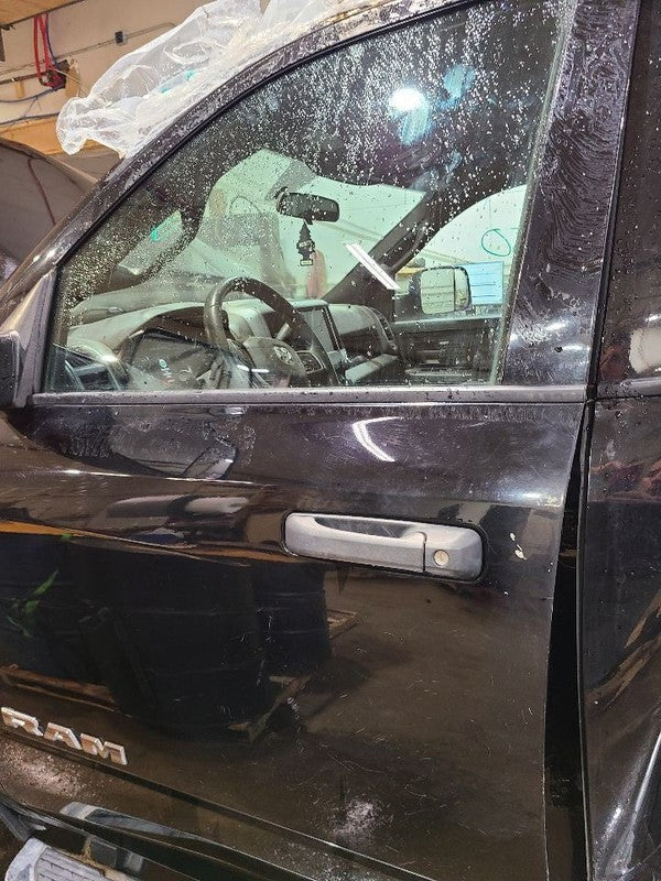 Driver Front Door Crew Cab 4 Door Fits 18-22 DODGE 2500 PICKUP 664386