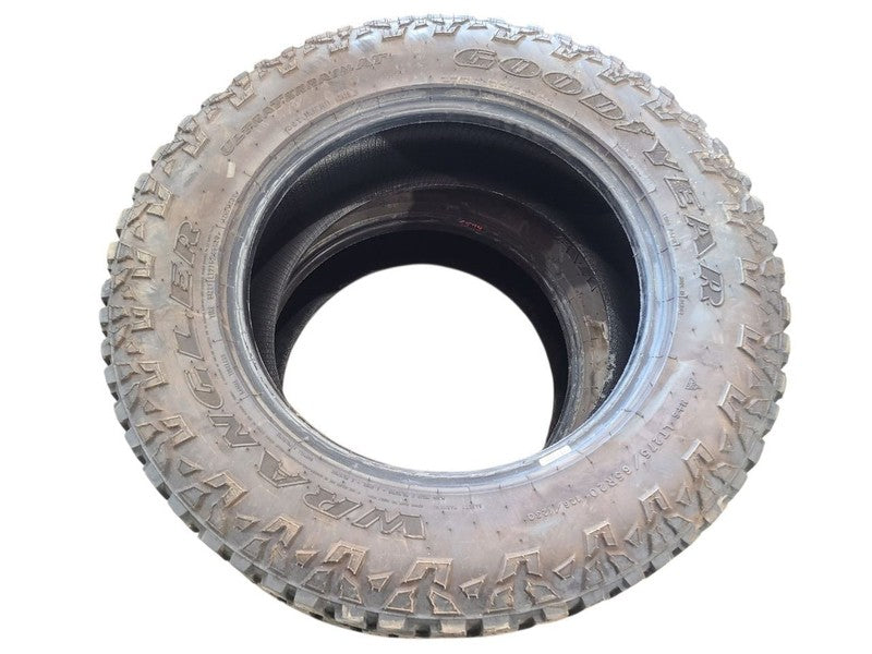 Set Of 2 Used Tires 275 65 20 Goodyear Wrangler 50%  675948