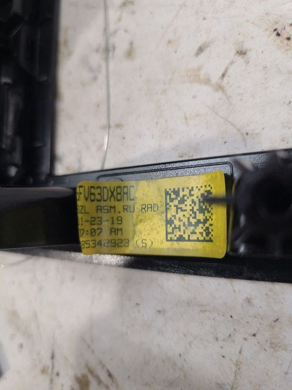 VOYAGER   2020 Dash Bezel 623511