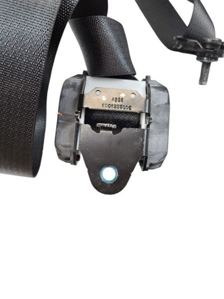 SRX       2015 Seat Belt Rear 592360