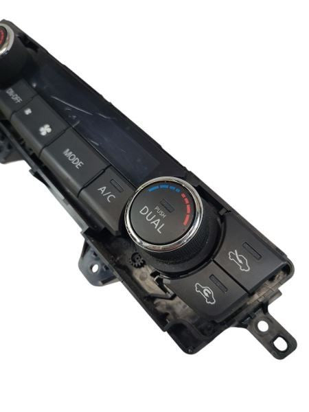 Temperature Control Automatic AC Fits 16-20 MAXIMA 599874
