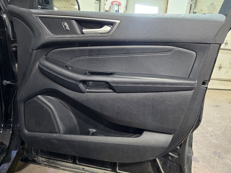 EDGE      2018 Front Door Trim Panel 635508