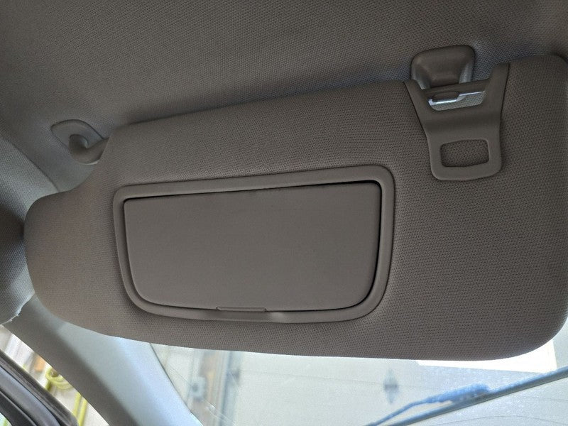 Driver Sun Visor Illuminated Without Sunroof Fits 17-20 FUSION 638103