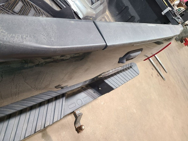 Trunk/Hatch/Tailgate With Tailgate Step Fits 08-12 FORD F250SD PICKUP 